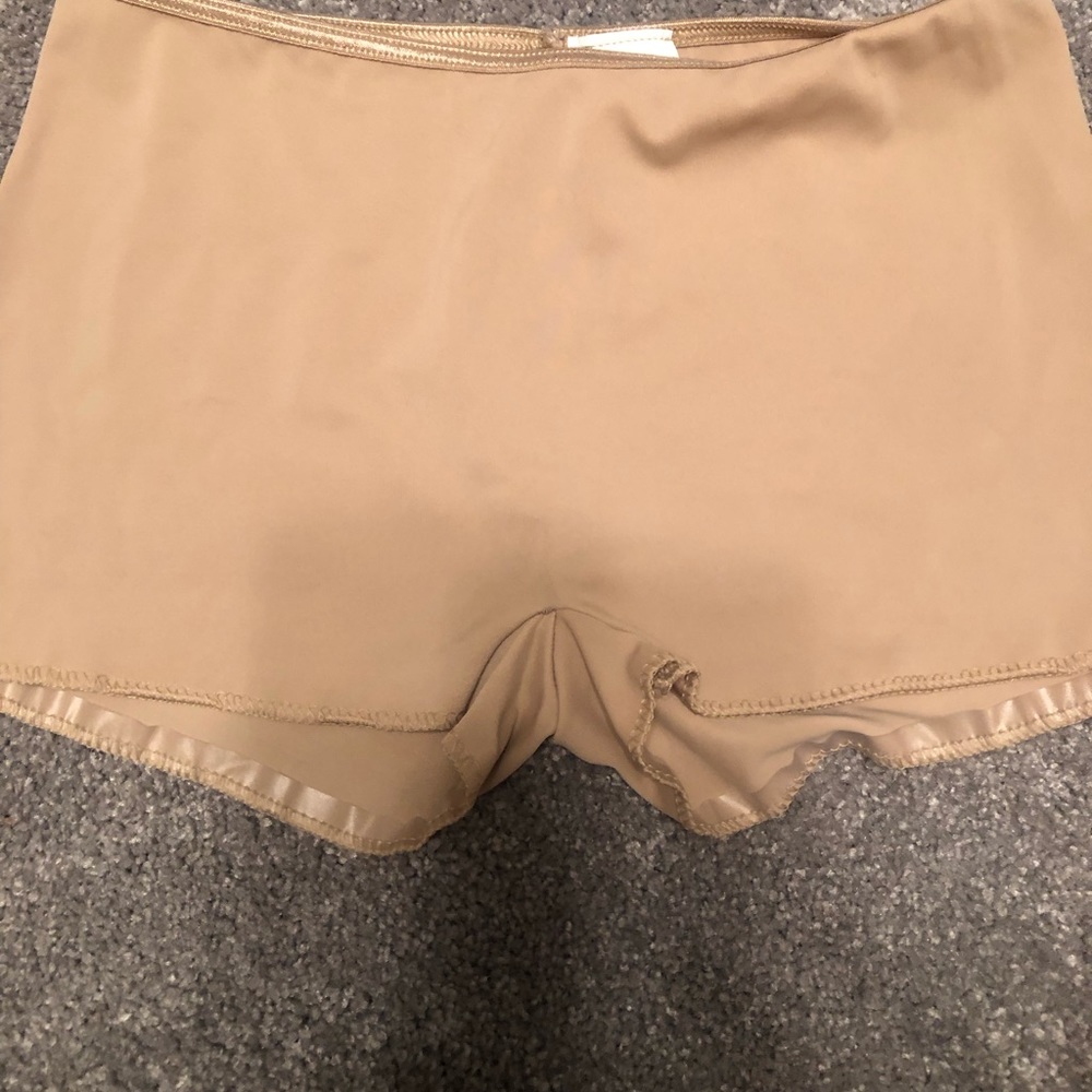 Body wrappers nude briefs